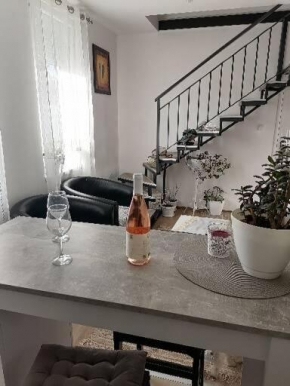 Dreams Apartments